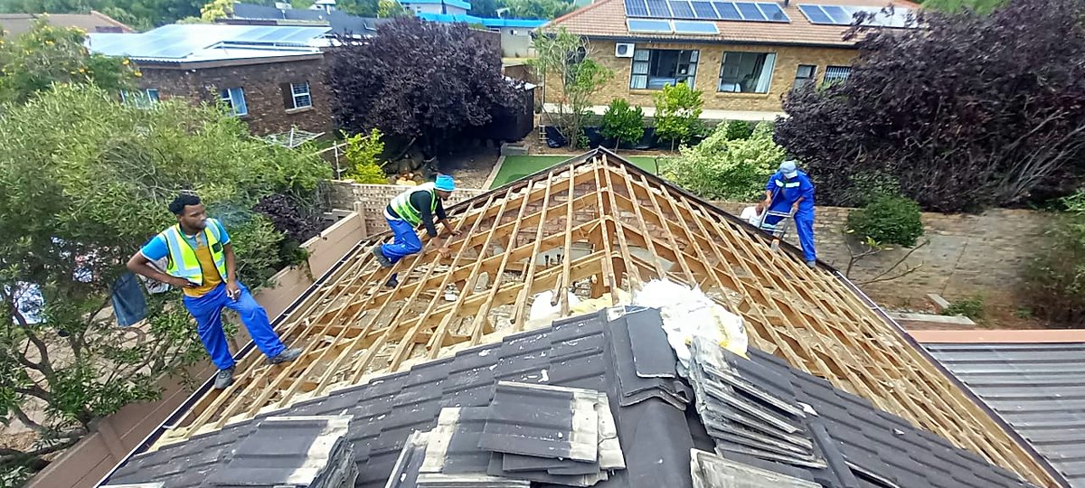 Exposed roof timbers and battens being replaced on a Cape Town home